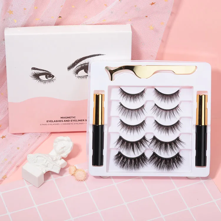 سيناريوهات التطبيق والحرفية الخاصة بـ Strip Lashes